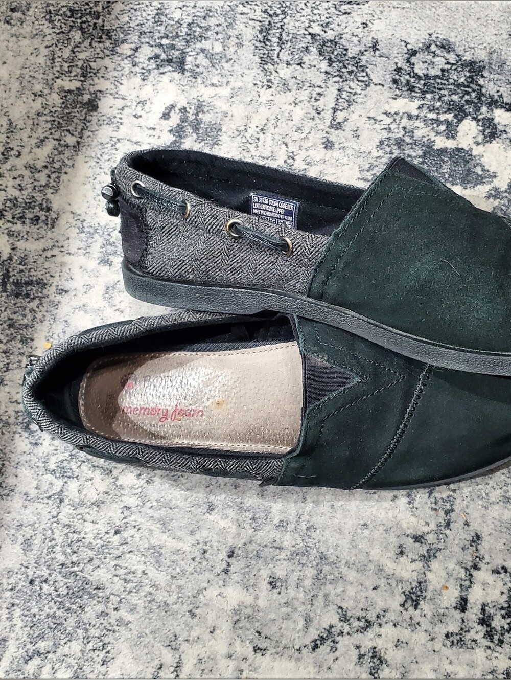 Bobs from Skechers Black & Gray Slip On Shoes Size 8.5